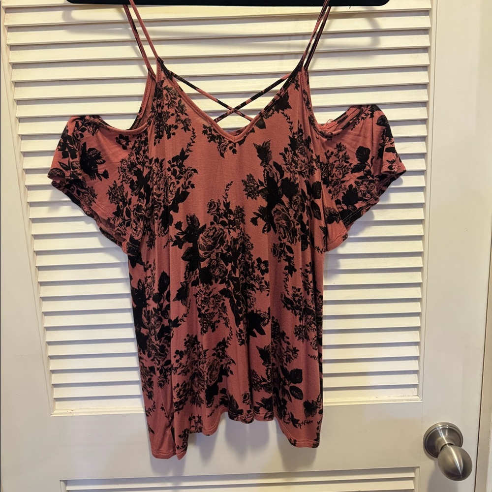 Cold shoulder criss cross spaghetti strap top